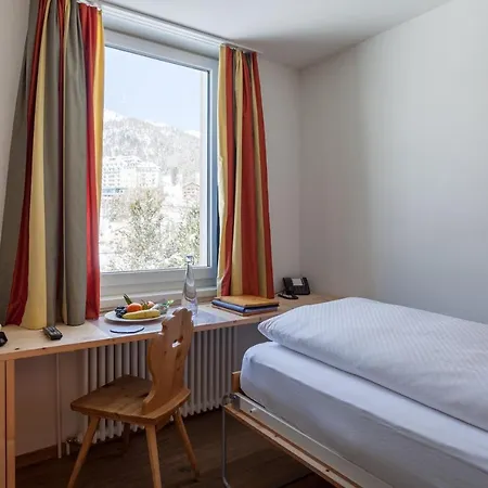 Waldhaus Am 3*