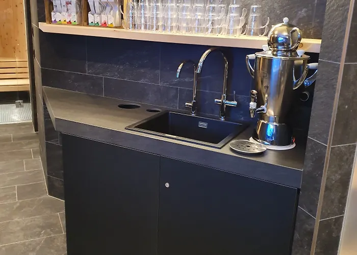 瓦尔德豪斯酒店 3*